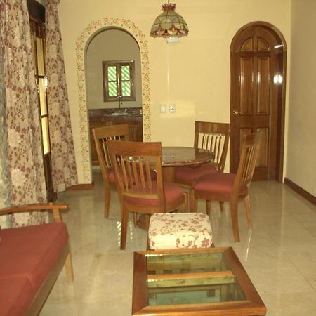 Cancun International Suites Ngoại thất bức ảnh